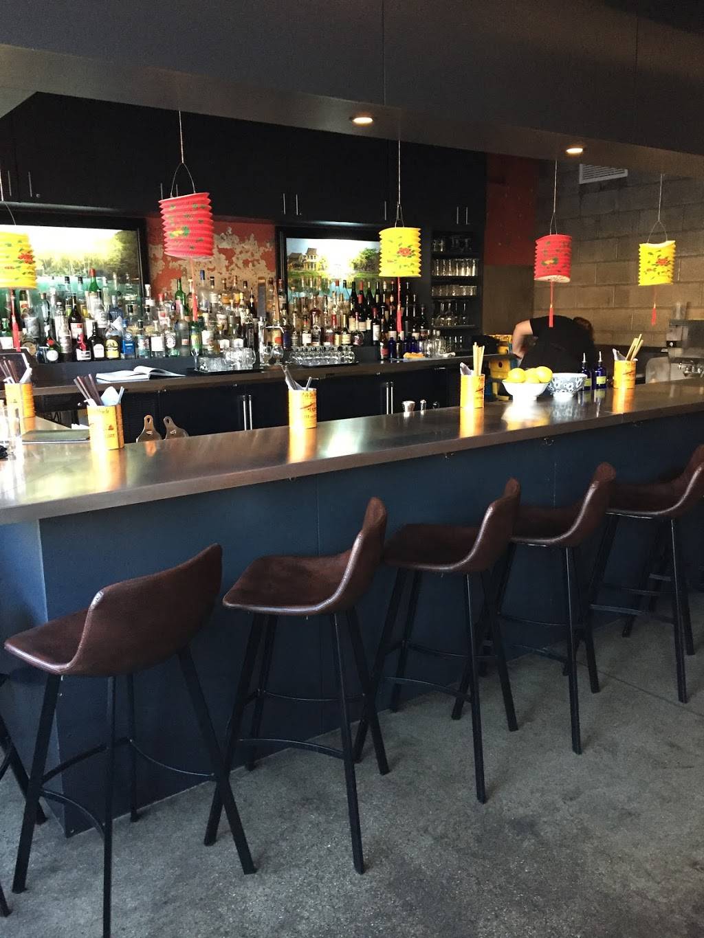 Flowers of Vietnam | restaurant | 4430 Vernor Hwy, Detroit, MI 48209, USA | 3135542085 OR +1 313-554-2085