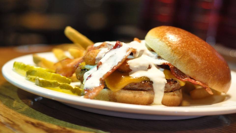 Mainstreet Bar & Grill | restaurant | 814 Mainstreet, Hopkins, MN 55343, USA | 9529382400 OR +1 952-938-2400