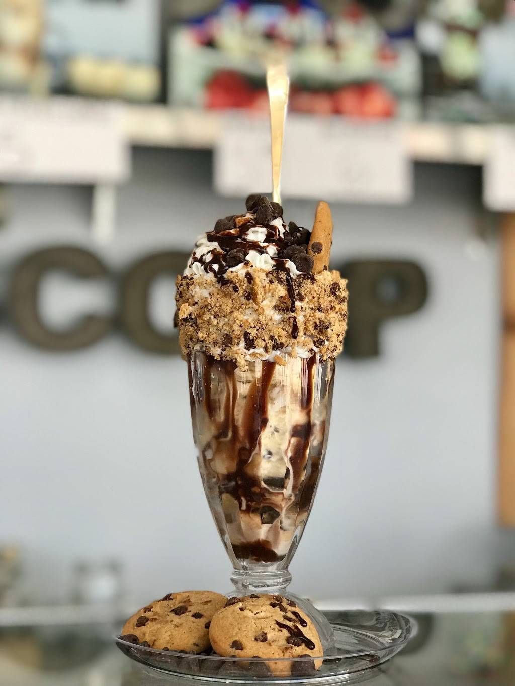 The Neighborhood Scoop | restaurant | 2106 Strawberry Rd, Pasadena, TX 77502, USA | 8328343842 OR +1 832-834-3842