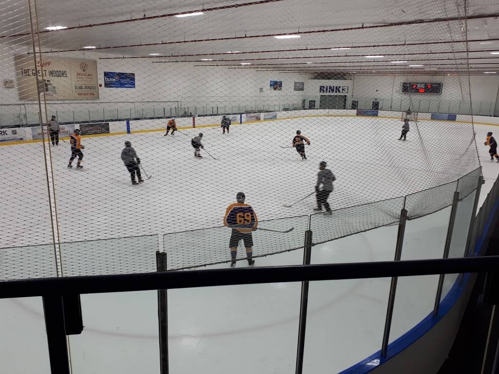 Canlan Ice Sports | restaurant | 2300 Cornwall Rd, Oakville, ON L6J 7T9, Canada | 9058456989 OR +1 905-845-6989