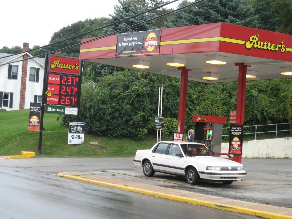 Rutters #39 | restaurant | 179 W Main St, Windsor, PA 17366, USA | 7172444131 OR +1 717-244-4131