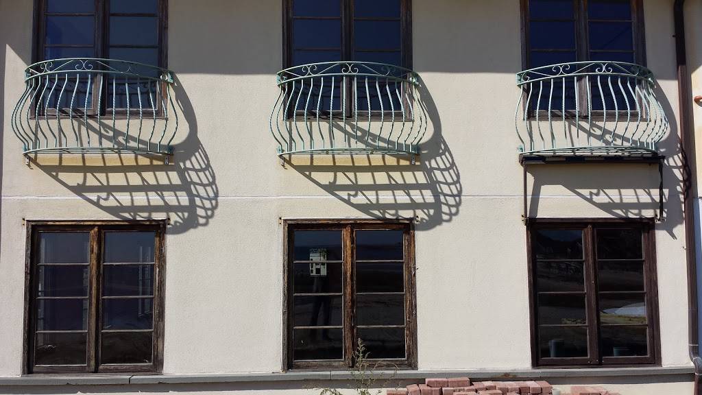 Elviras Market | restaurant | 222 Hillspoint Rd, Westport, CT 06880, USA | 2033418582 OR +1 203-341-8582