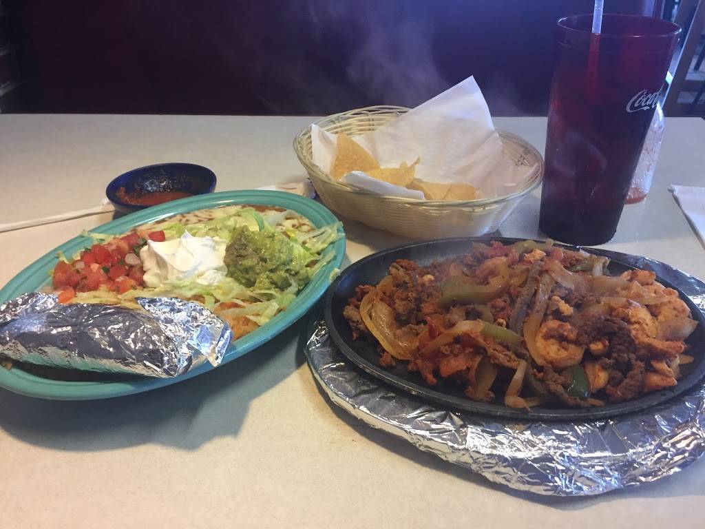 Cinco de Mayo | restaurant | 8619 S Old US Hwy 41, Carlisle, IN 47838, USA | 8123982352 OR +1 812-398-2352