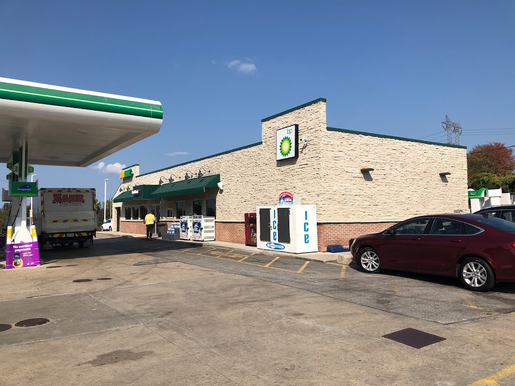 Uni-Mart | restaurant | 5941 Vrooman Rd, Painesville, OH 44077, USA | 4407601006 OR +1 440-760-1006