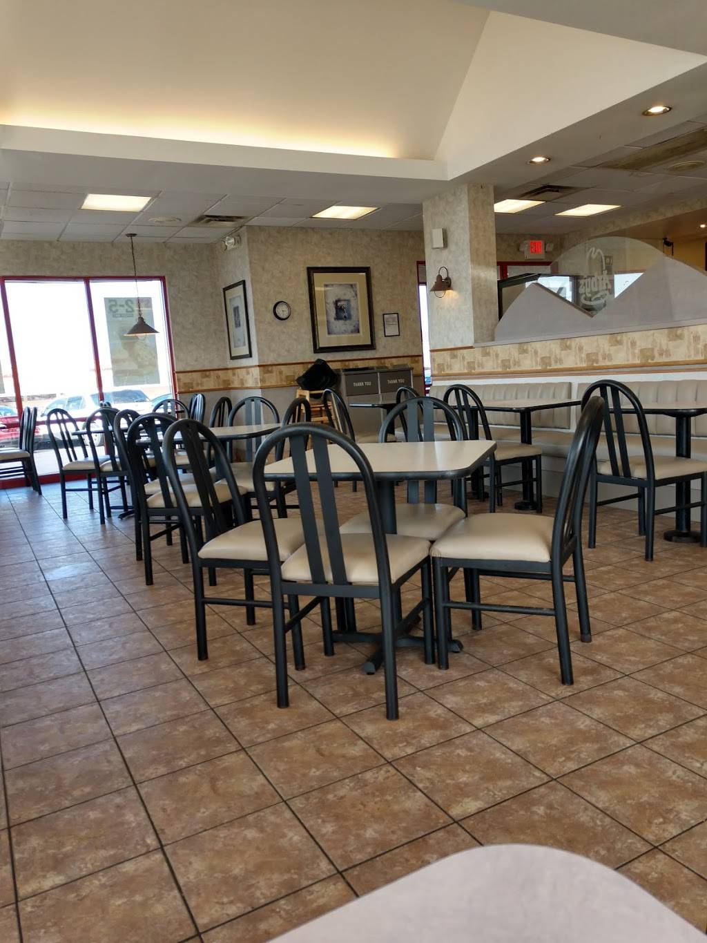 Arbys | restaurant | 5235 Detroit Rd, Sheffield, OH 44054, USA | 4409343075 OR +1 440-934-3075