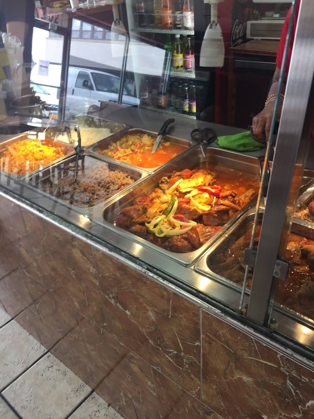 Higüey Cafe Restaurant | restaurant | 1204 Hempstead Turnpike, Franklin Square, NY 11010, USA | 5163262445 OR +1 516-326-2445