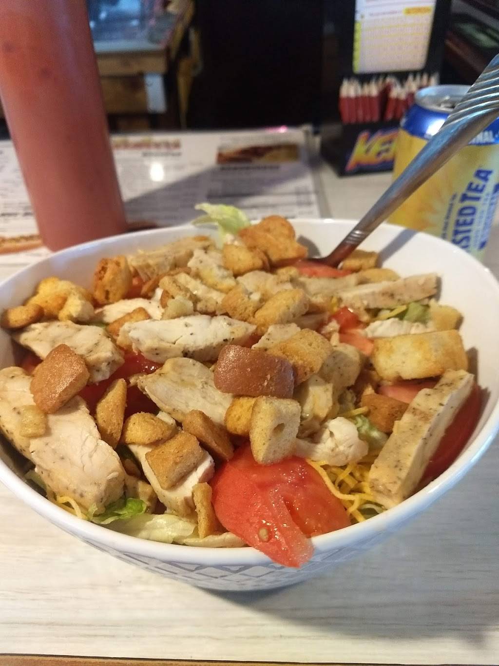 Shellukes Bar & Grill | restaurant | 1673 E State St, Fremont, OH 43420, USA | 4193349133 OR +1 419-334-9133