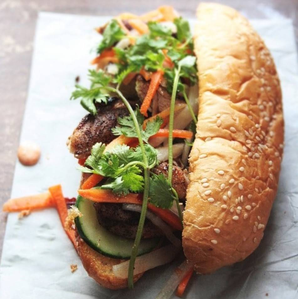 Pho Ve Dem Restaurant | restaurant | 13030 Bellaire Blvd D, Houston, TX 77072, USA | 2819830599 OR +1 281-983-0599