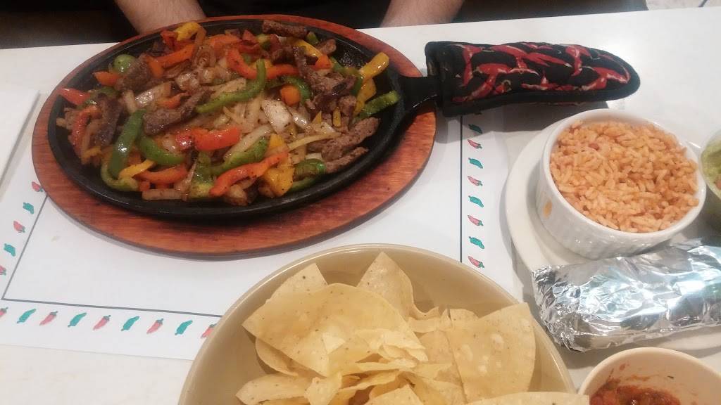 Casa Del Rio | restaurant | 1060 S Pantano Rd, Tucson, AZ 85710, USA | 5202962309 OR +1 520-296-2309