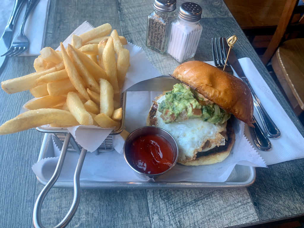 Mama Tere Taverna | restaurant | 887 5th Ave, Brooklyn, NY 11232, USA | 9293878400 OR +1 929-387-8400