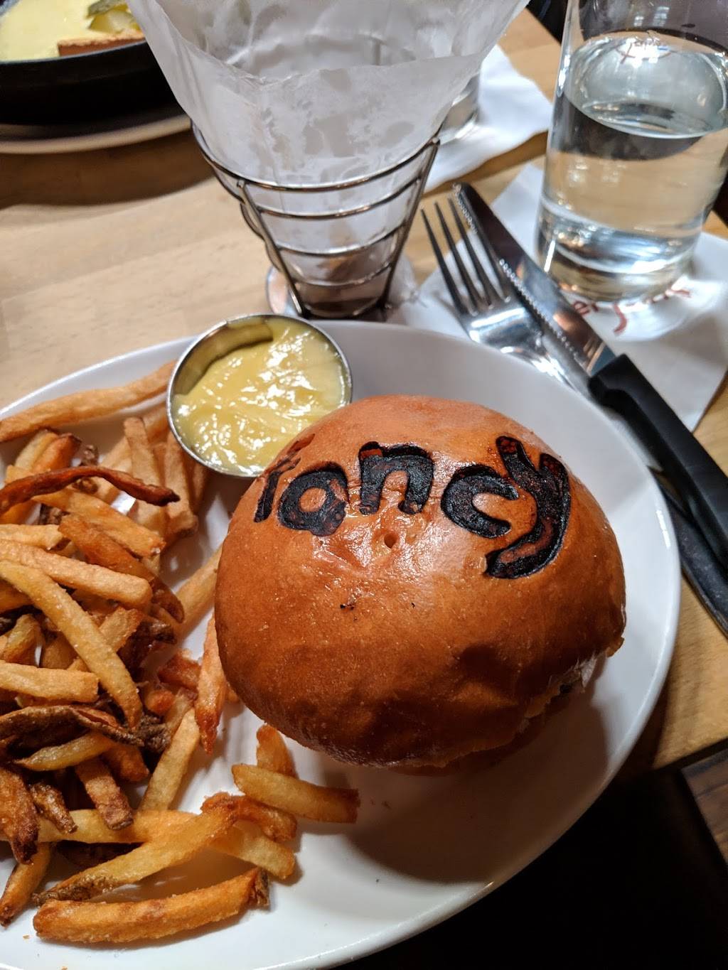 Butterjoint | restaurant | 214 N Craig St, Pittsburgh, PA 15213, USA | 4126212700 OR +1 412-621-2700