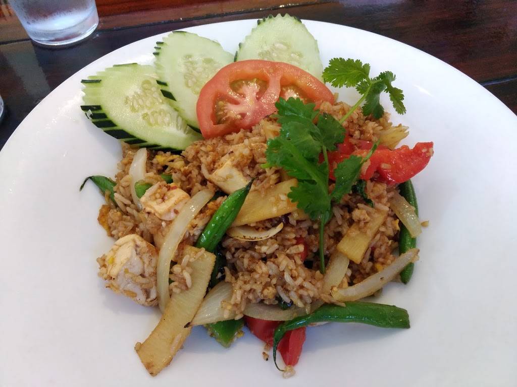 Charm Thai Eatery | restaurant | 1428 S El Camino Real, San Mateo, CA 94402, USA | 6502123444 OR +1 650-212-3444