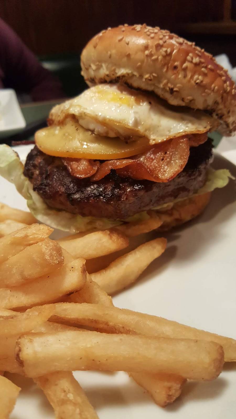 The Greene Turtle Sports Bar & Grille | restaurant | 118 Shawan Road Suite HH, Hunt Valley, MD 21030, USA | 4107710555 OR +1 410-771-0555