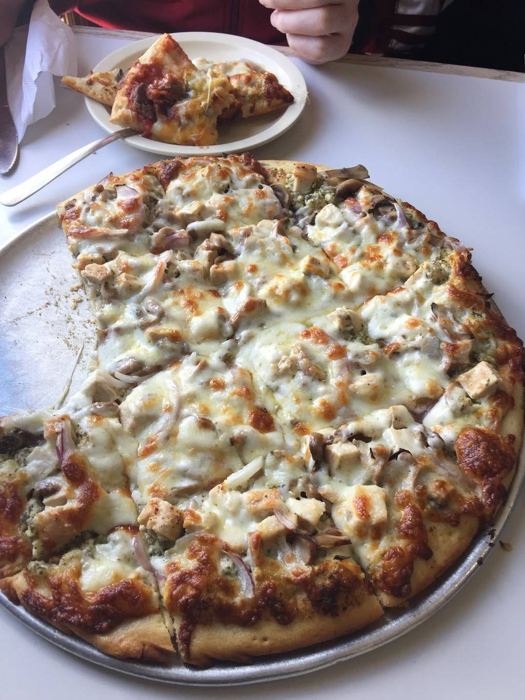 Scornovaccas Ristorante | restaurant | 1930 SE 14th St, Des Moines, IA 50320, USA | 5152445779 OR +1 515-244-5779