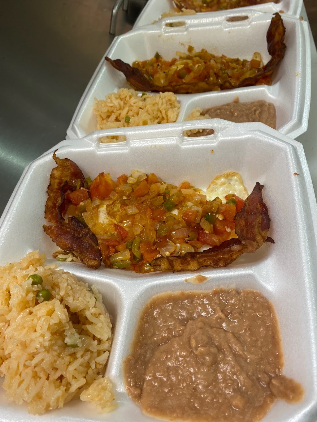 Las Tunas Mexican Food | restaurant | 15229 TX-124, Beaumont, TX 77705, USA | 4097948001 OR +1 409-794-8001