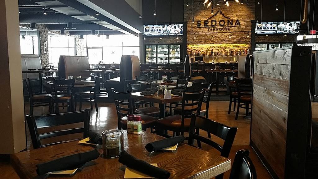 Sedona Taphouse | restaurant | 198 E Big Beaver Rd, Troy, MI 48083, USA | 2484226167 OR +1 248-422-6167