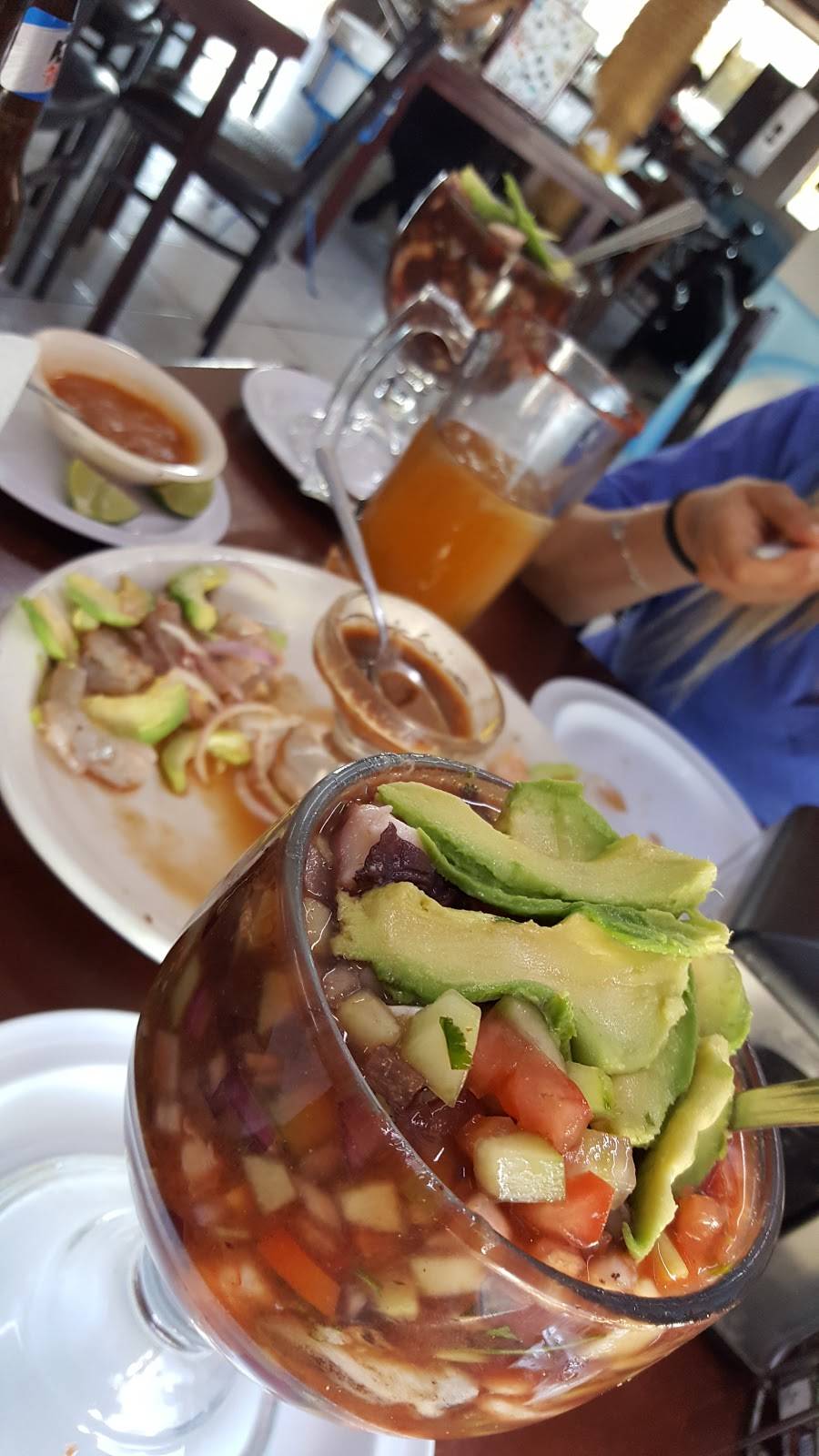 Mariscos Negro Durazo | restaurant | Calle Ing. Juan Ojeda Robles 3200, Buena Vista, 22216 Tijuana, B.C., Mexico | 016646251254 OR +52 664 625 1254