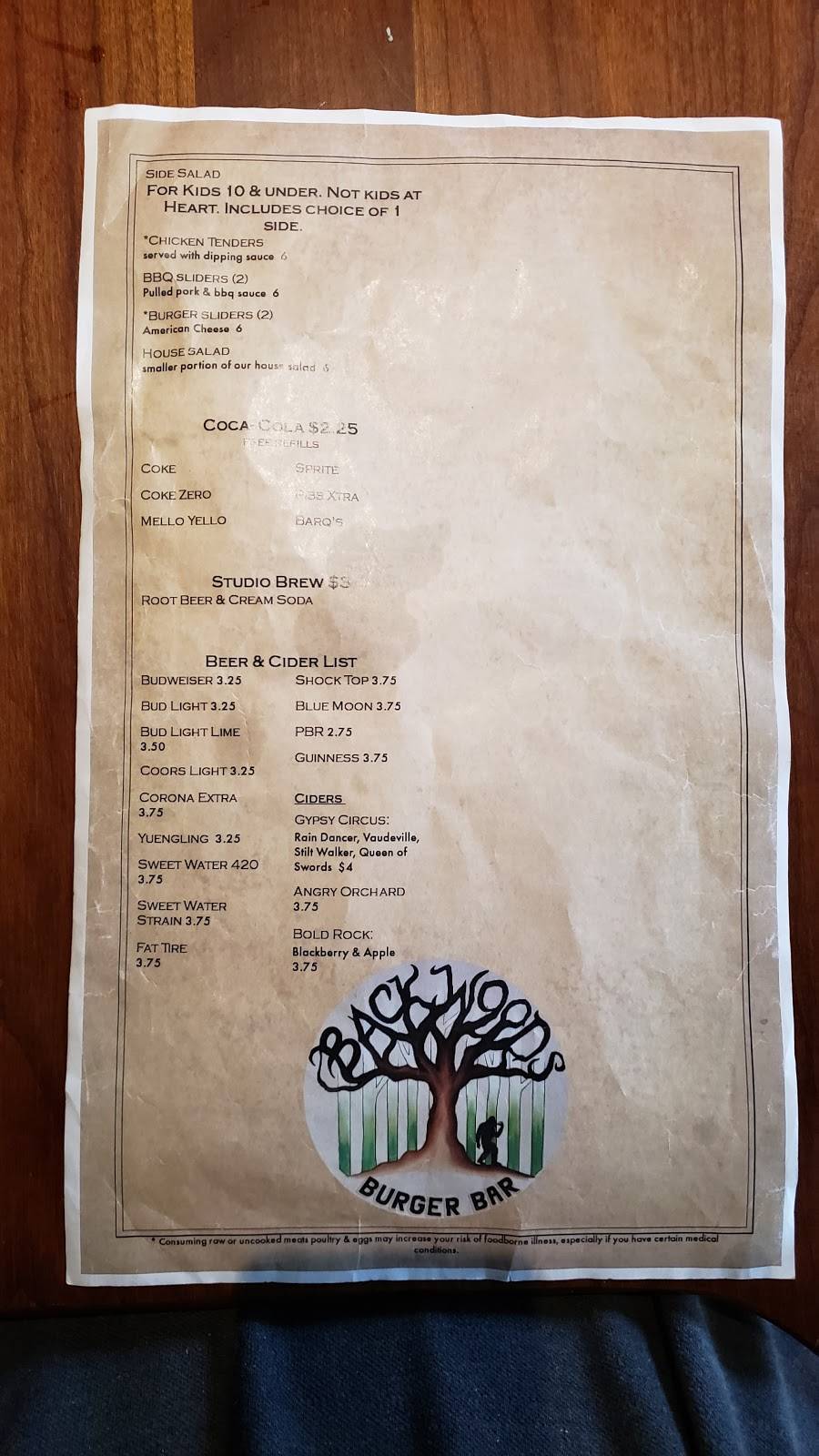 Backwoods Burger Bar | restaurant | 324 E Market St, Kingsport, TN 37660, USA | 4233924272 OR +1 423-392-4272