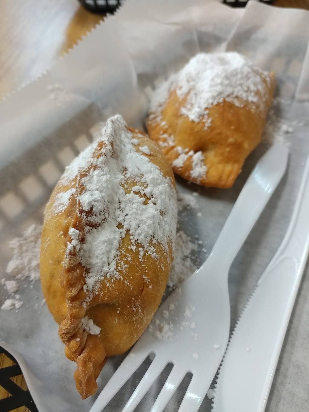 Empa Mundo - World of Empanadas | restaurant | 3977 N Belt Line Rd, Irving, TX 75038, USA | 9727464516 OR +1 972-746-4516