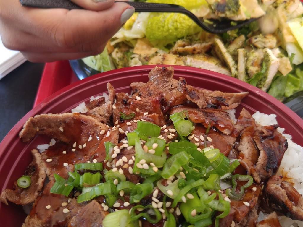 OMGrill | restaurant | 16649 Sherman Way, Van Nuys, CA 91406, USA | 8183761664 OR +1 818-376-1664