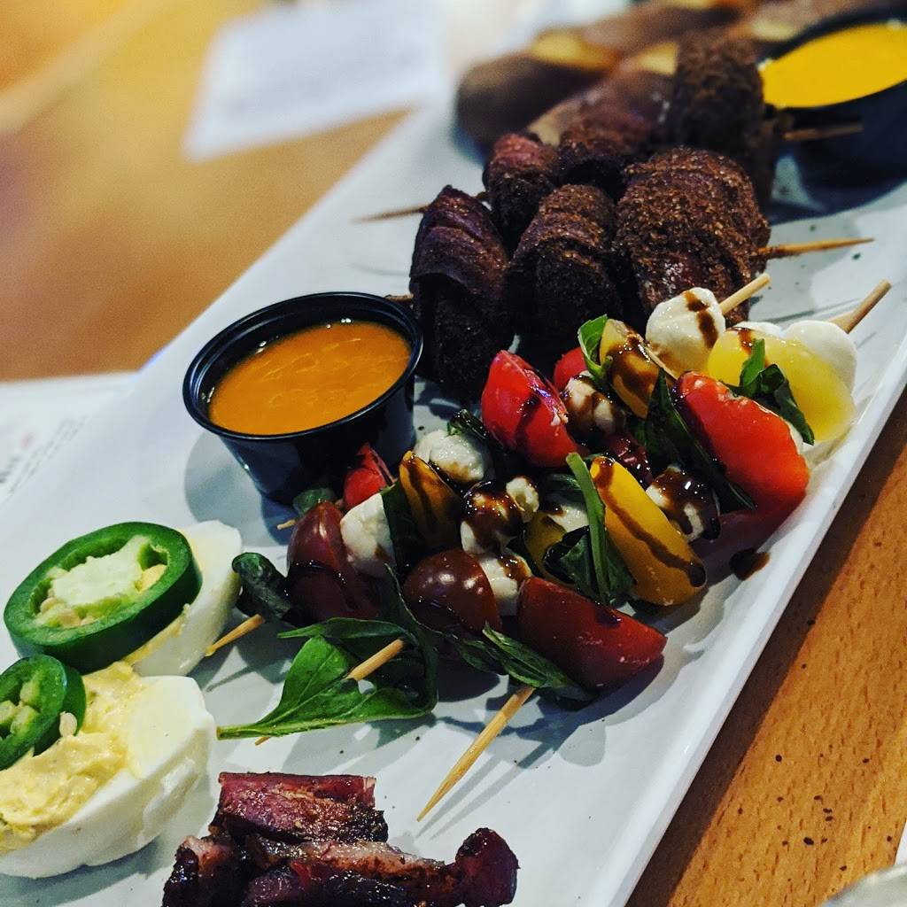 Bierhaven | restaurant | 20030 Vreeland Rd, Woodhaven, MI 48183, USA | 7345613175 OR +1 734-561-3175