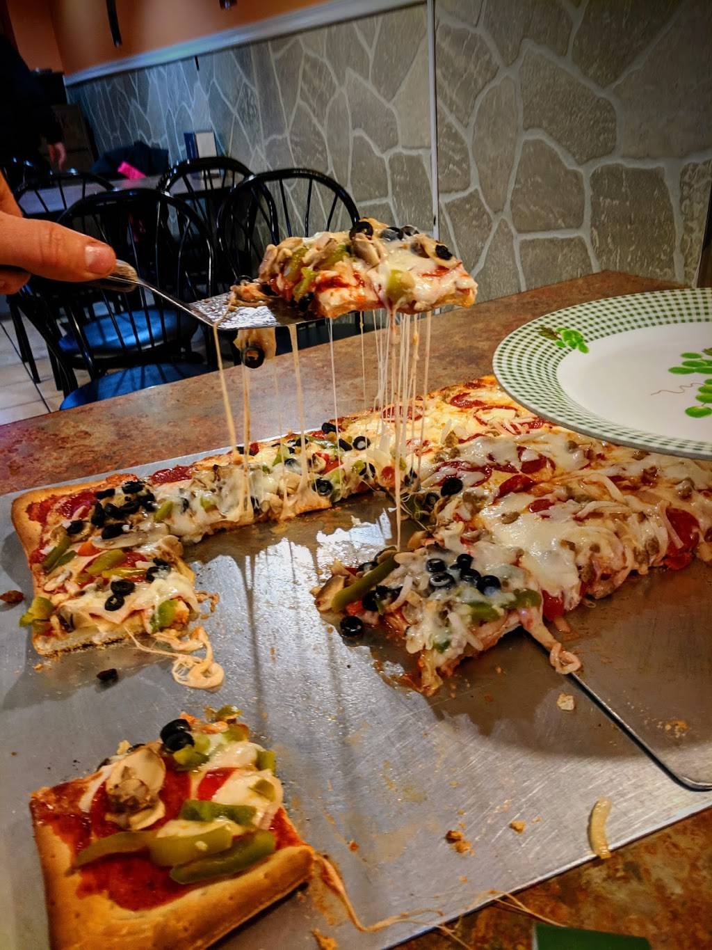 New York Pizzeria | restaurant | 7580 S State St, Lowville, NY 13367, USA | 3153764420 OR +1 315-376-4420