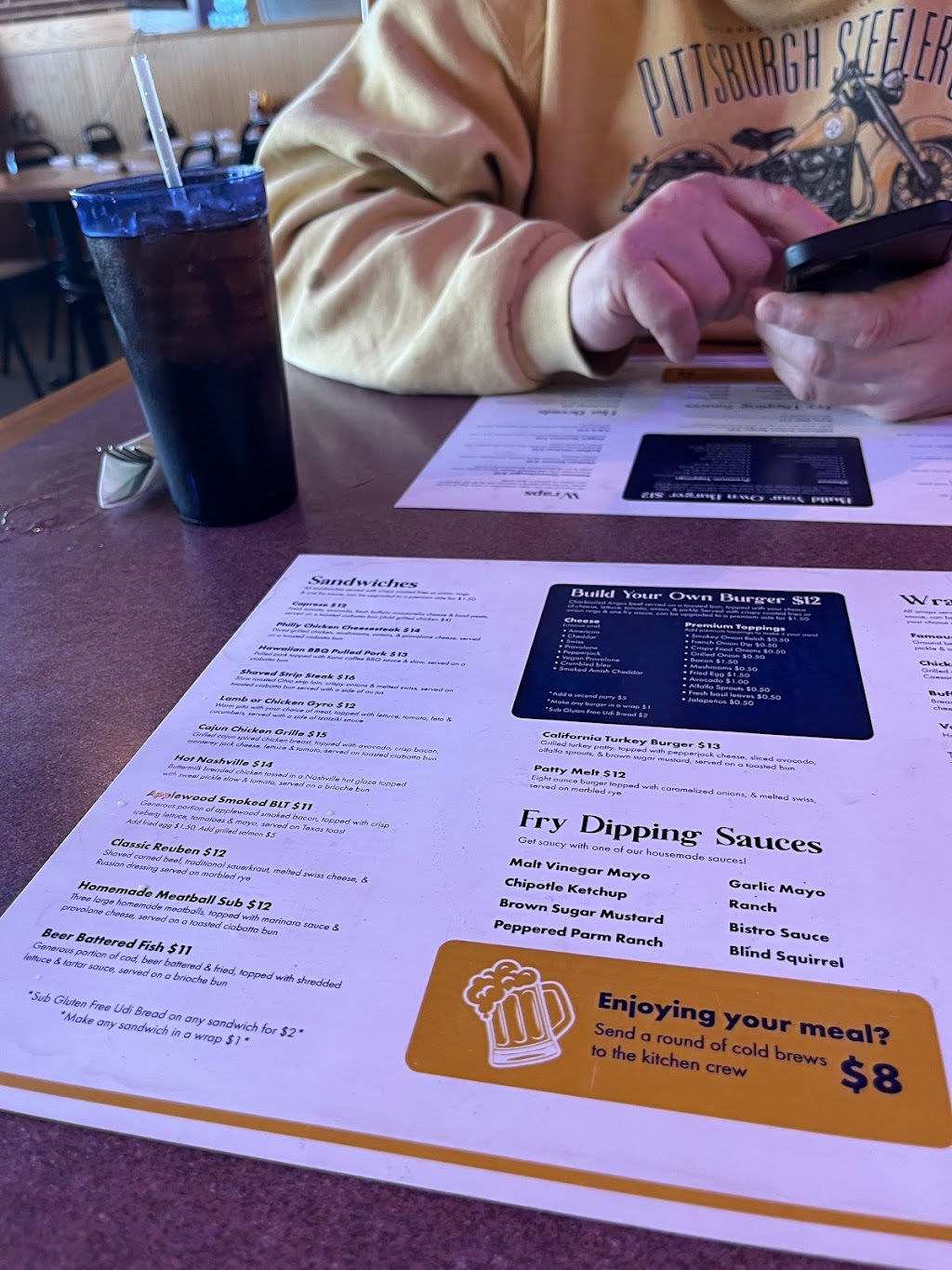 West Ave Tavern | restaurant | 67 West Ave, Tallmadge, OH 44278, USA | 3306302888 OR +1 330-630-2888