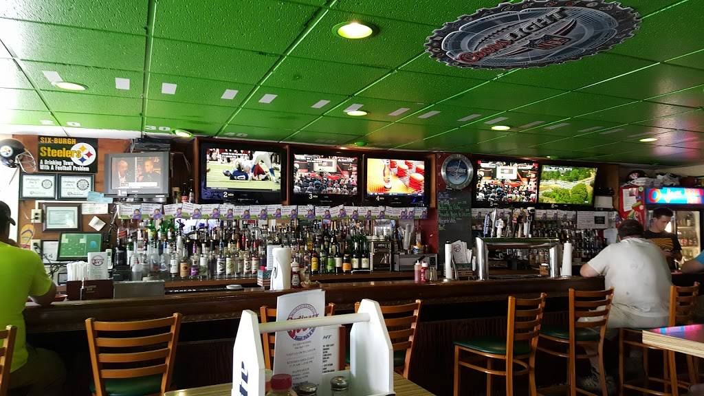 Ordinary Joes | restaurant | 253 Buckingham St, Oakville, CT 06779, USA | 8609451500 OR +1 860-945-1500