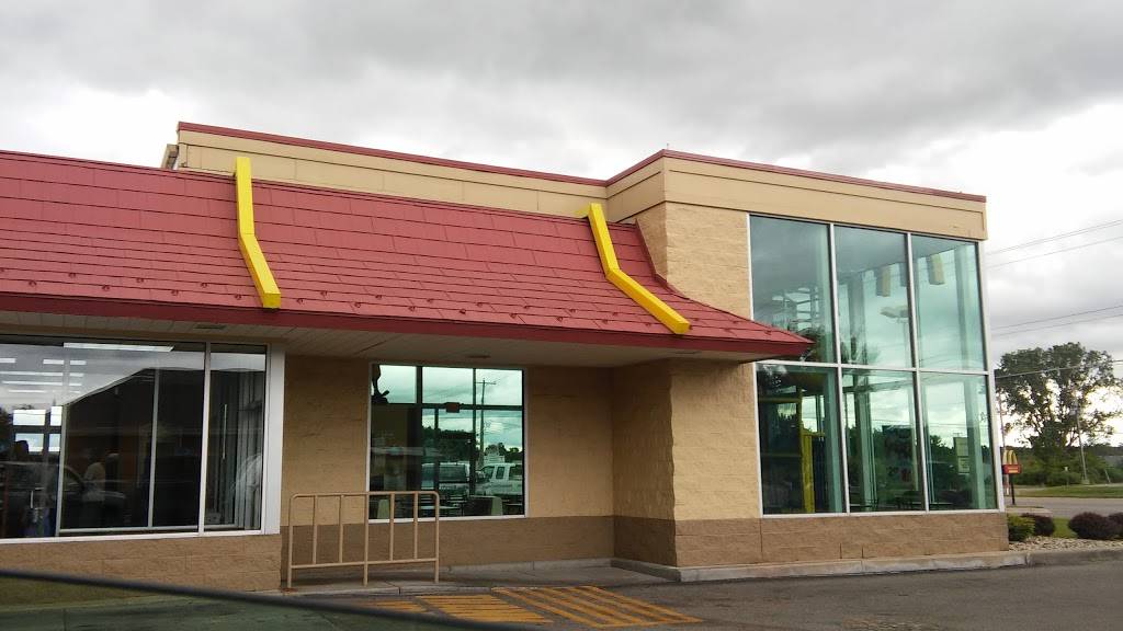 McDonalds | cafe | 1963 E Remus Rd, Mt Pleasant, MI 48858, USA | 9897731014 OR +1 989-773-1014