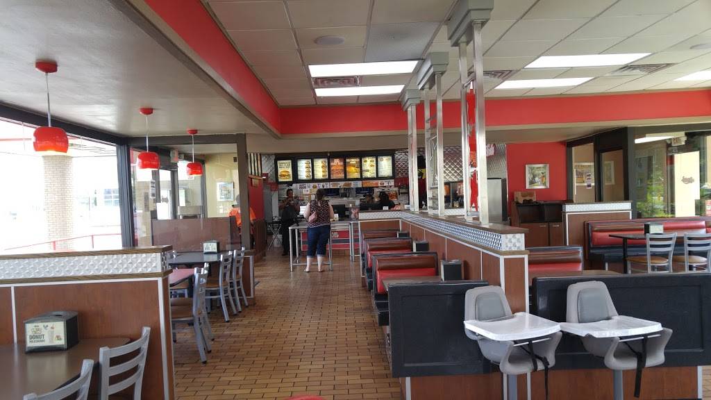 Hardees | restaurant | 1301 S Salisbury Blvd, Salisbury, MD 21801, USA | 4105463188 OR +1 410-546-3188