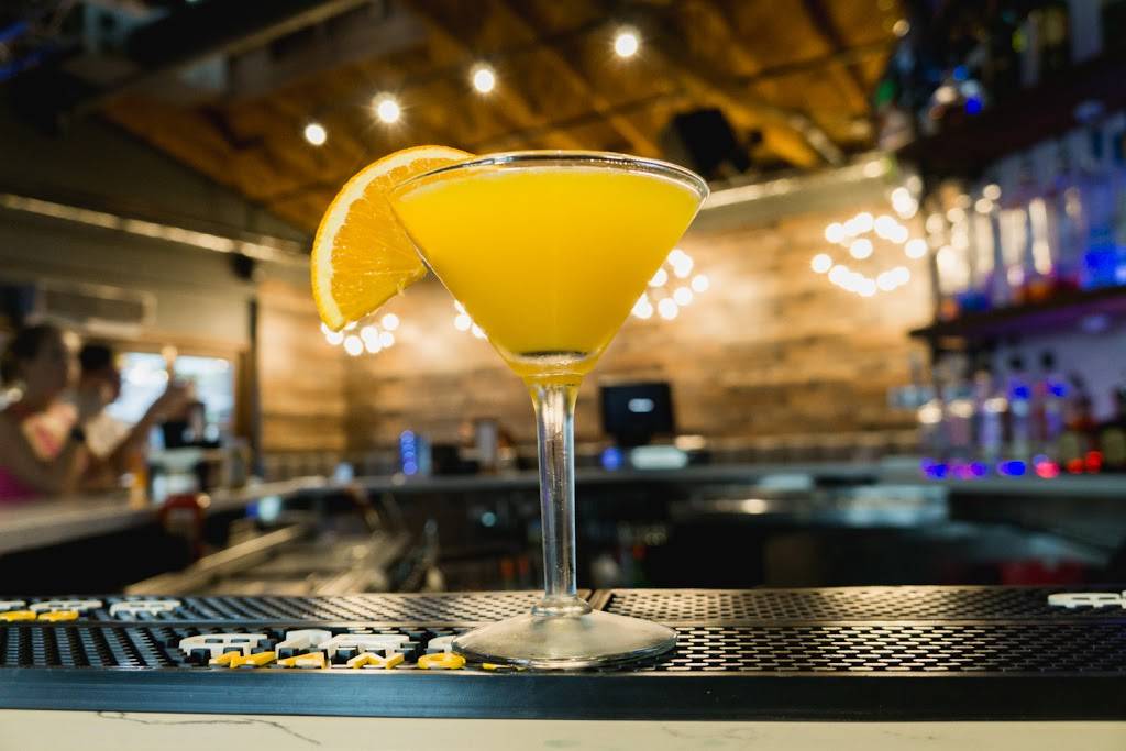 Mangos Sacramento | night club | 1930 K St, Sacramento, CA 95811, USA | 9163259000 OR +1 916-325-9000