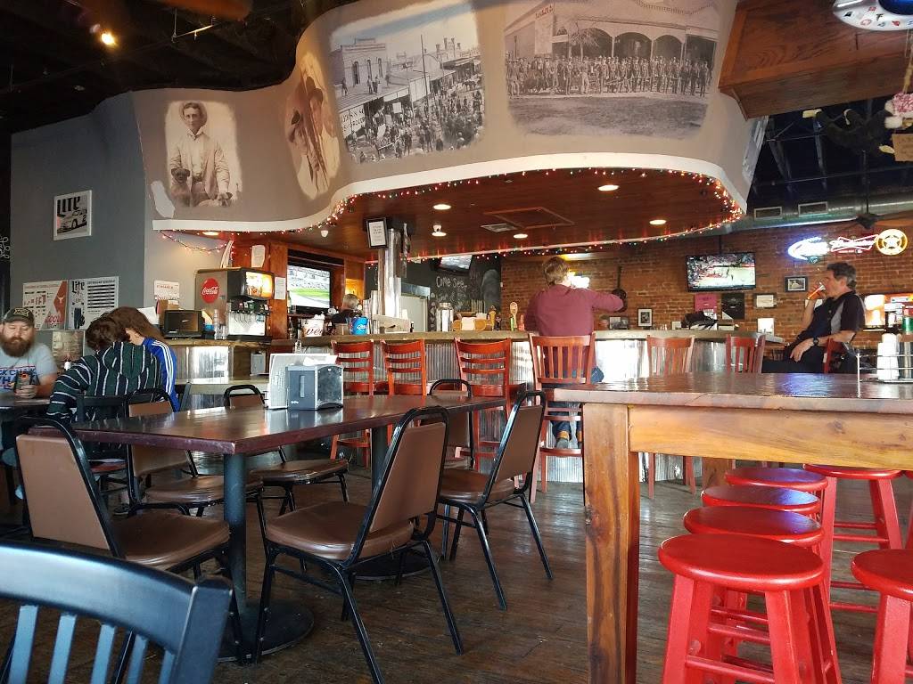 Old Town Restaurant and Bar | restaurant | 931 Main St, Bastrop, TX 78602, USA | 5123211171 OR +1 512-321-1171