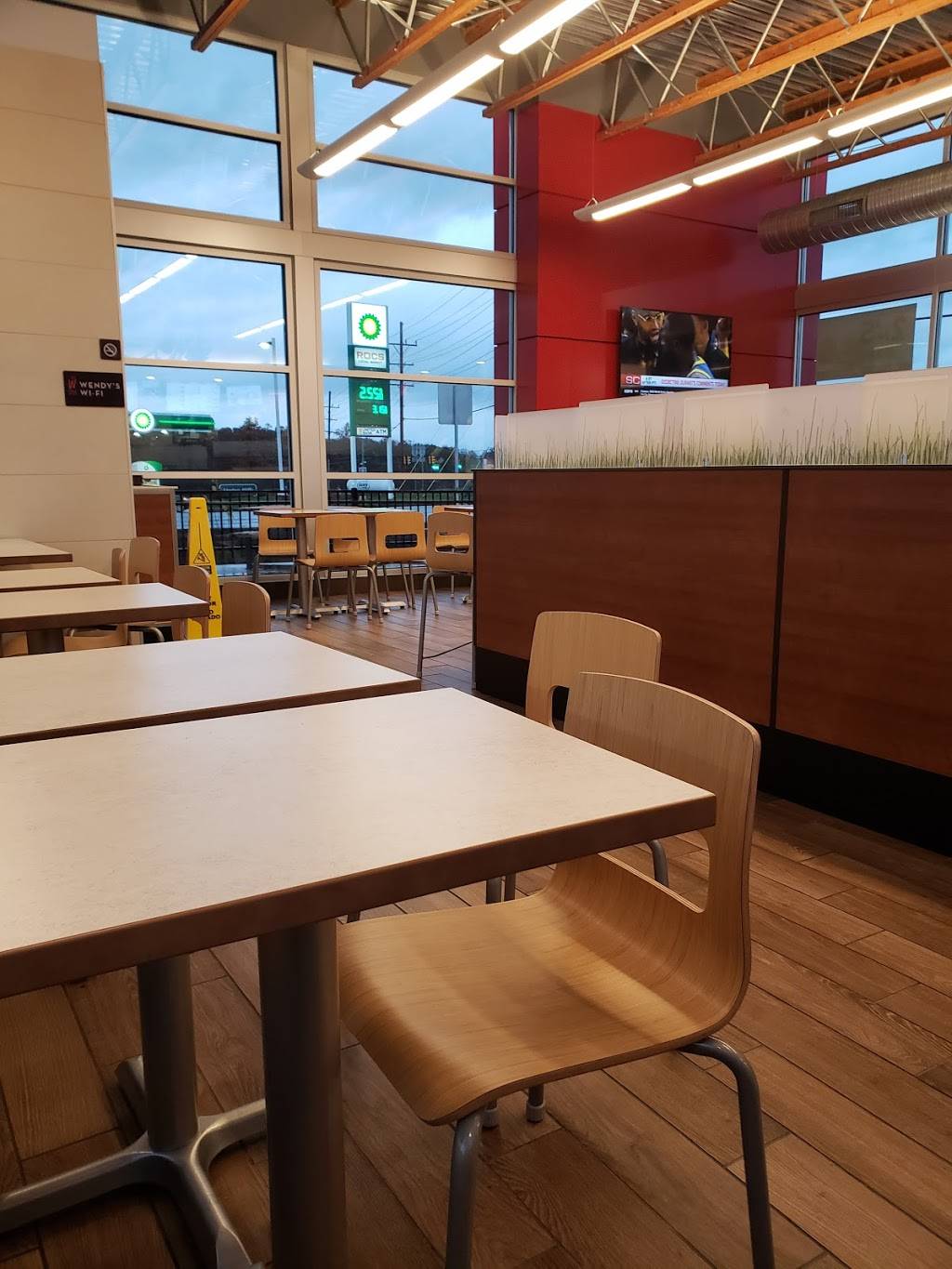 Wendys | restaurant | 5332 Hammonds Mill Rd, Martinsburg, WV 25427, USA | 3042688160 OR +1 304-268-8160