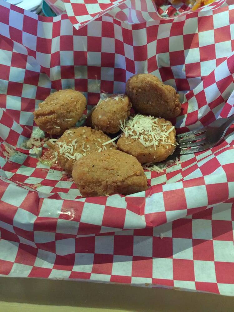 Shamrocks Ale House | restaurant | 7805 Temple Terrace Hwy, Temple Terrace, FL 33637, USA | 8139884908 OR +1 813-988-4908