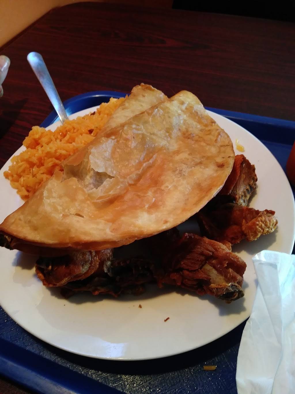 El Kefón | restaurant | 1836 Broadway Ave, Lorain, OH 44052, USA | 4402466396 OR +1 440-246-6396