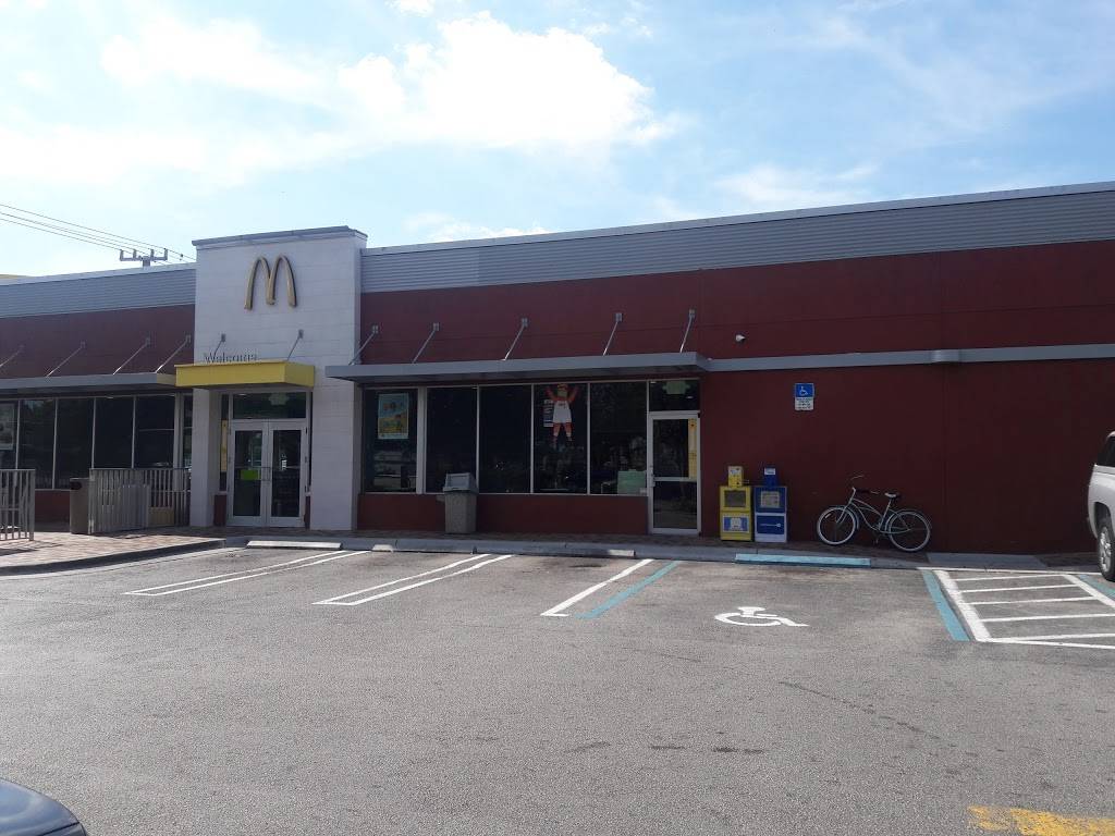 McDonalds | cafe | 13101 N Kendall Dr, Miami, FL 33186, USA | 3053863998 OR +1 305-386-3998