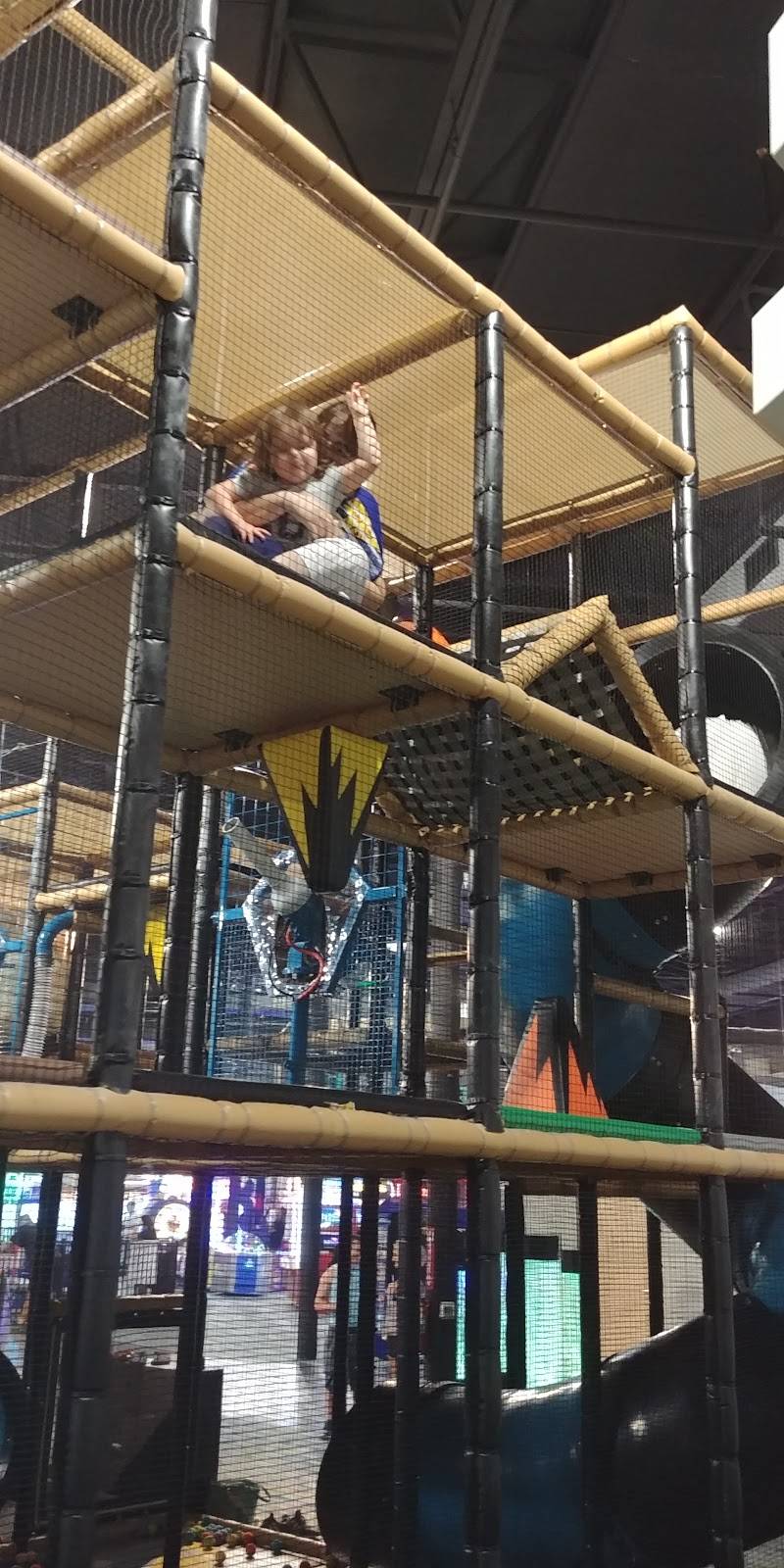 Epic Fun | restaurant | 7101 W, TX-71 Suite D, Austin, TX 78735, USA | 5129579099 OR +1 512-957-9099