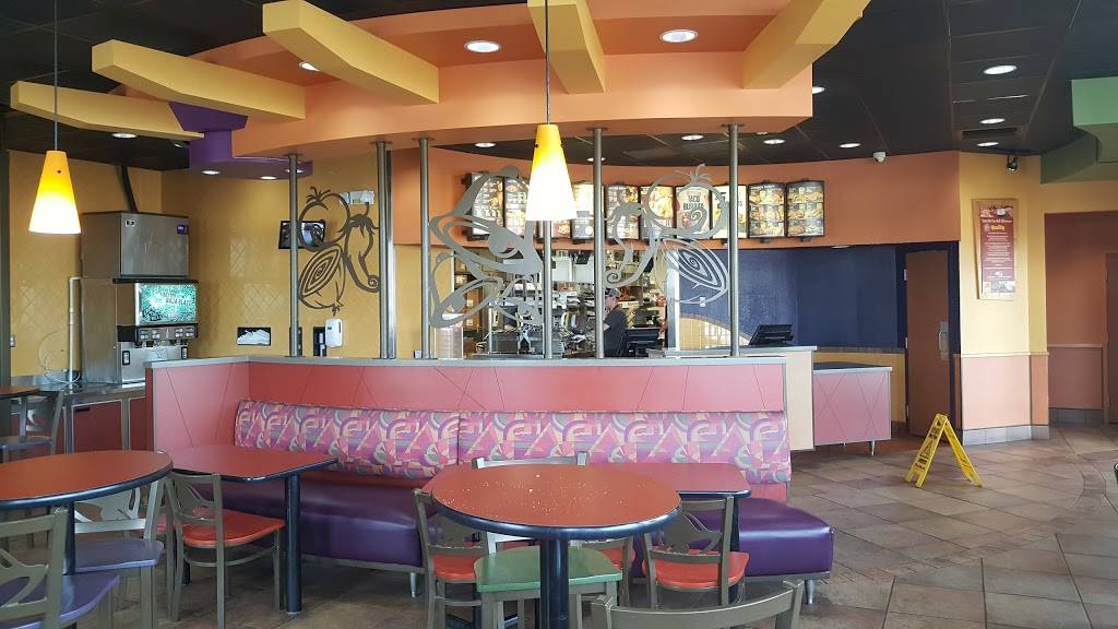 Taco Bell | meal takeaway | 925 S Scatterfield Rd, Anderson, IN 46012, USA | 7656422264 OR +1 765-642-2264