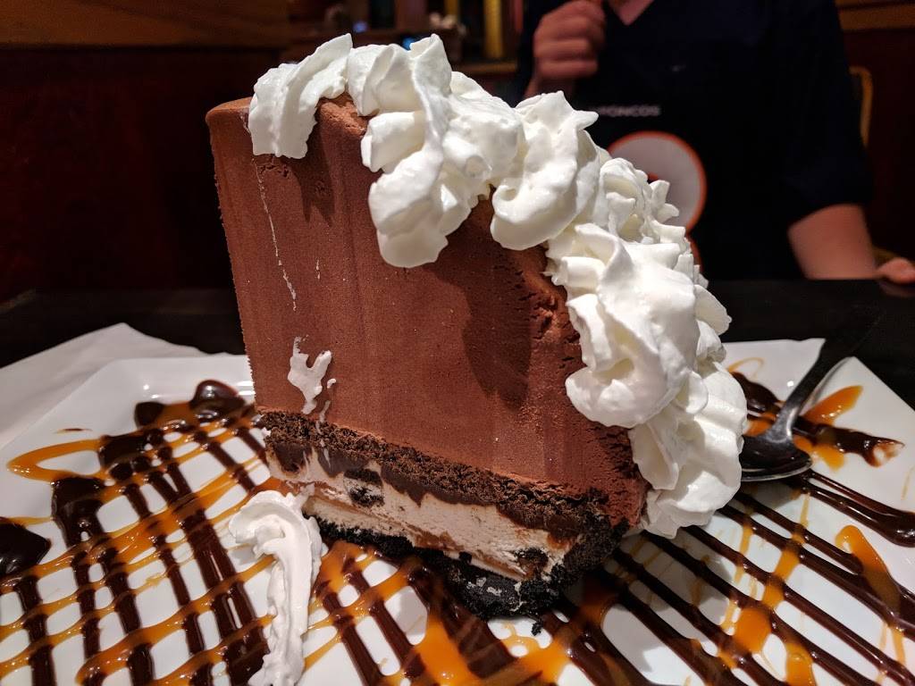 Red Robin Gourmet Burgers and Brews | restaurant | 9130 Crown Crest Blvd, Parker, CO 80138, USA | 3038401200 OR +1 303-840-1200