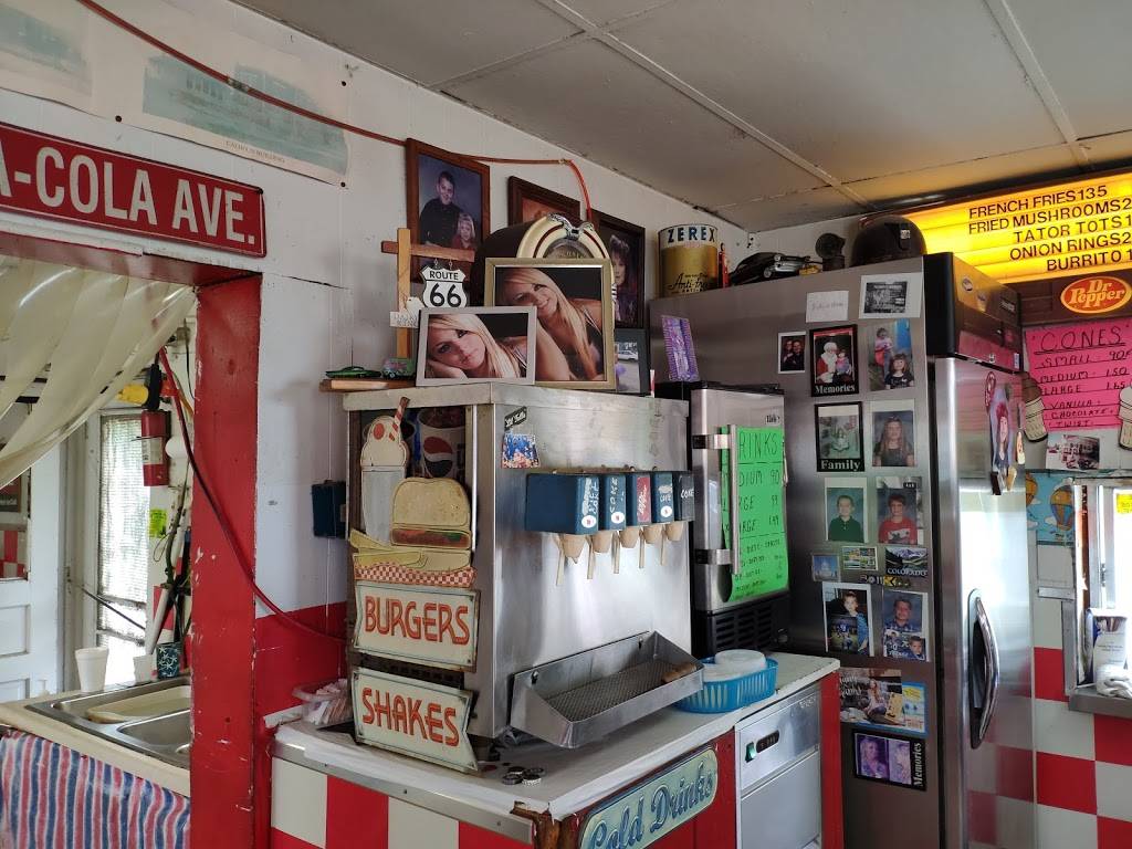 Dairy King | restaurant | 100 N Main St, Commerce, OK 74339, USA | 9186754261 OR +1 918-675-4261