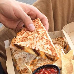 Taco Bell | meal takeaway | 20232 Champion Forest Dr, Spring, TX 77379, USA | 8327170584 OR +1 832-717-0584