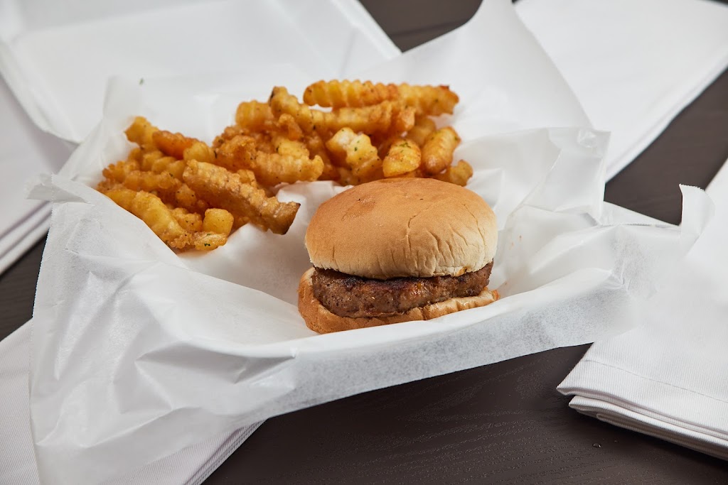 Catiyas Complied Creationz | restaurant | 2732 W Colorado Blvd apt 154, Dallas, TX 75211, USA | 9015053116 OR +1 901-505-3116