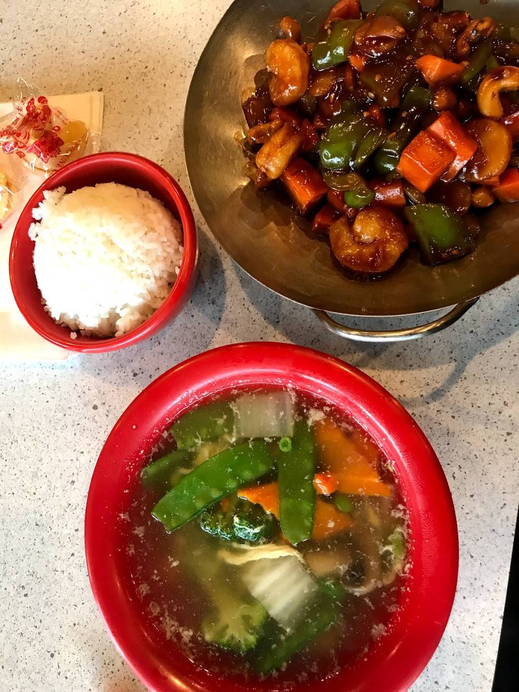 Royal Chopstix | restaurant | 13901 Midway Rd #109, Farmers Branch, TX 75244, USA | 9722398880 OR +1 972-239-8880