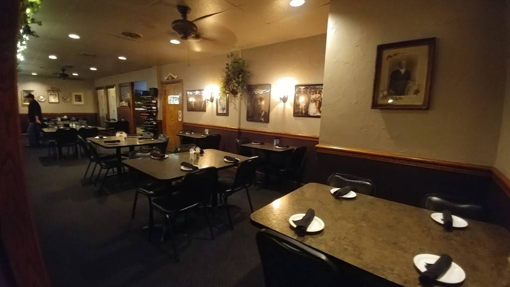 Ninos Italian Restaurant | restaurant | 32652 Center Ridge Rd, North Ridgeville, OH 44039, USA | 4403539580 OR +1 440-353-9580