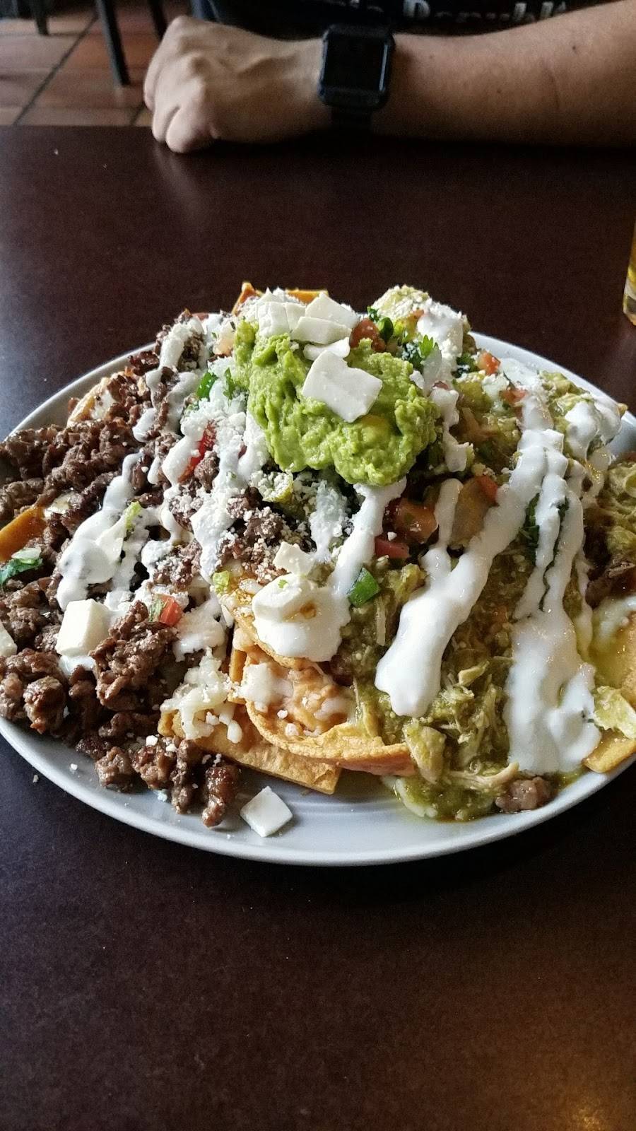 KALAVERAS | restaurant | 16530 Bellflower Blvd, Bellflower, CA 90706, USA | 5624610599 OR +1 562-461-0599