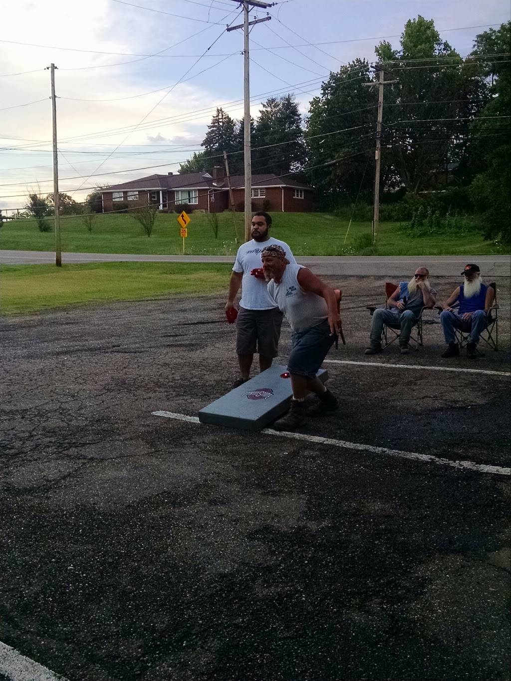 Caseys Sports Tavern & Restaurant | restaurant | 72100 Colerain Rd, Bridgeport, OH 43912, USA | 7406331794 OR +1 740-633-1794