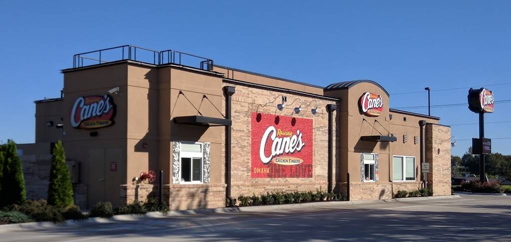 Raising Canes Chicken Fingers | meal takeaway | 12930 W Maple Rd, Omaha, NE 68164, USA | 4024965375 OR +1 402-496-5375