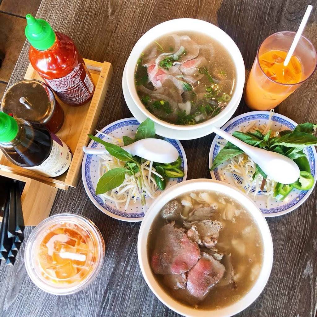 Simply Pho | restaurant | 3405 Commercial St SE #100, Salem, OR 97302, USA | 5039676361 OR +1 503-967-6361