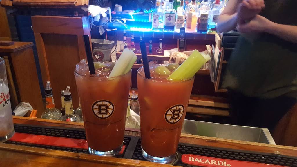 Carolina Sports & Spirits | restaurant | 16 Union St, Bangor, ME 04401, USA | 2079927273 OR +1 207-992-7273