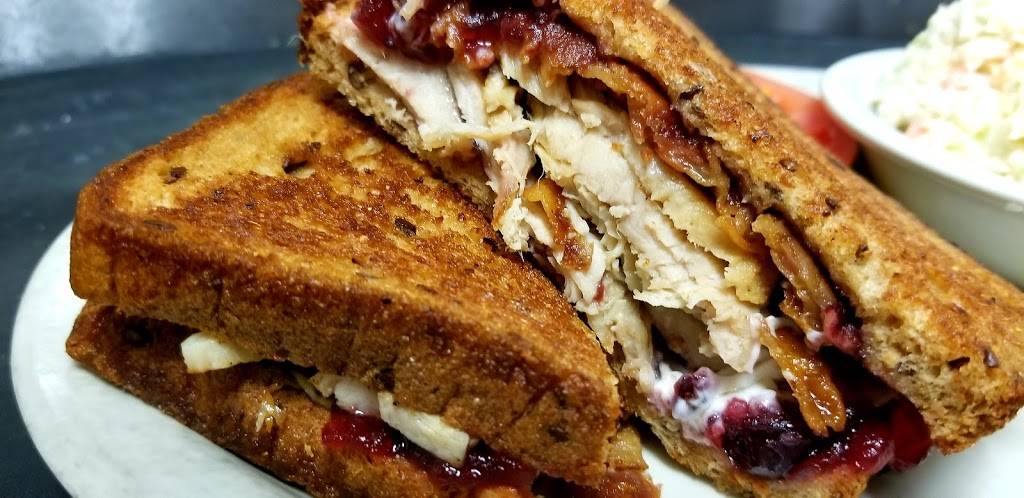 Bongo Road House | restaurant | 4026, 2136 Lake Ariel Hwy, Lake Ariel, PA 18436, USA | 5706985056 OR +1 570-698-5056